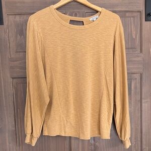 white birch boutique top L